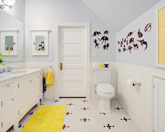 baño amarillo